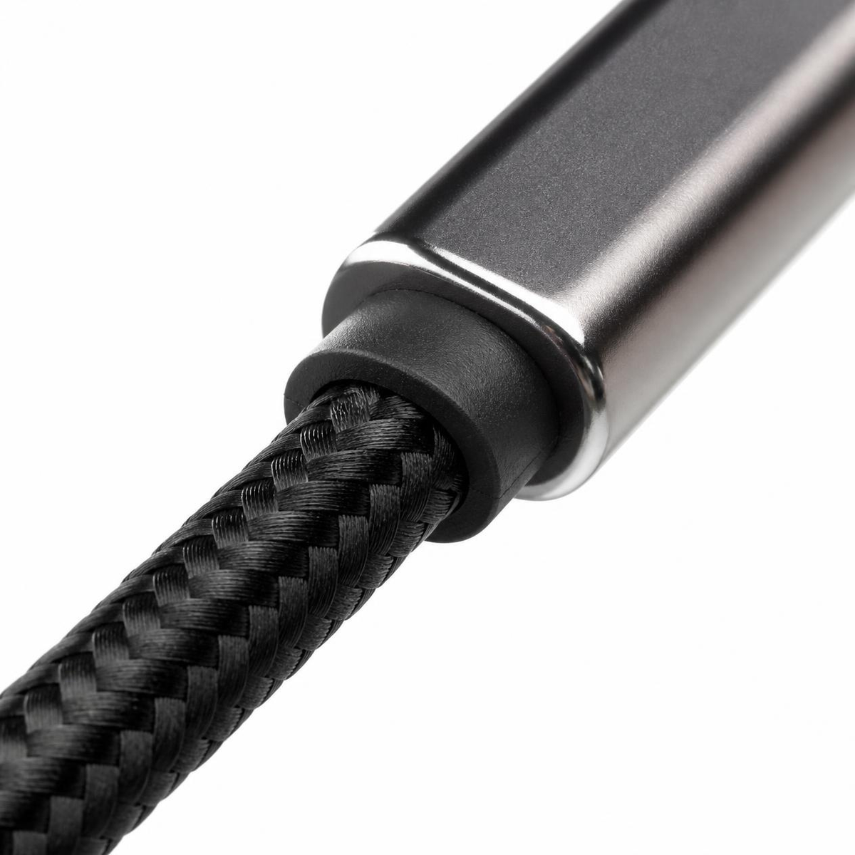 TriCharge – Cable de Carga 3 en 1 | USB-C, Lightning y Micro USB